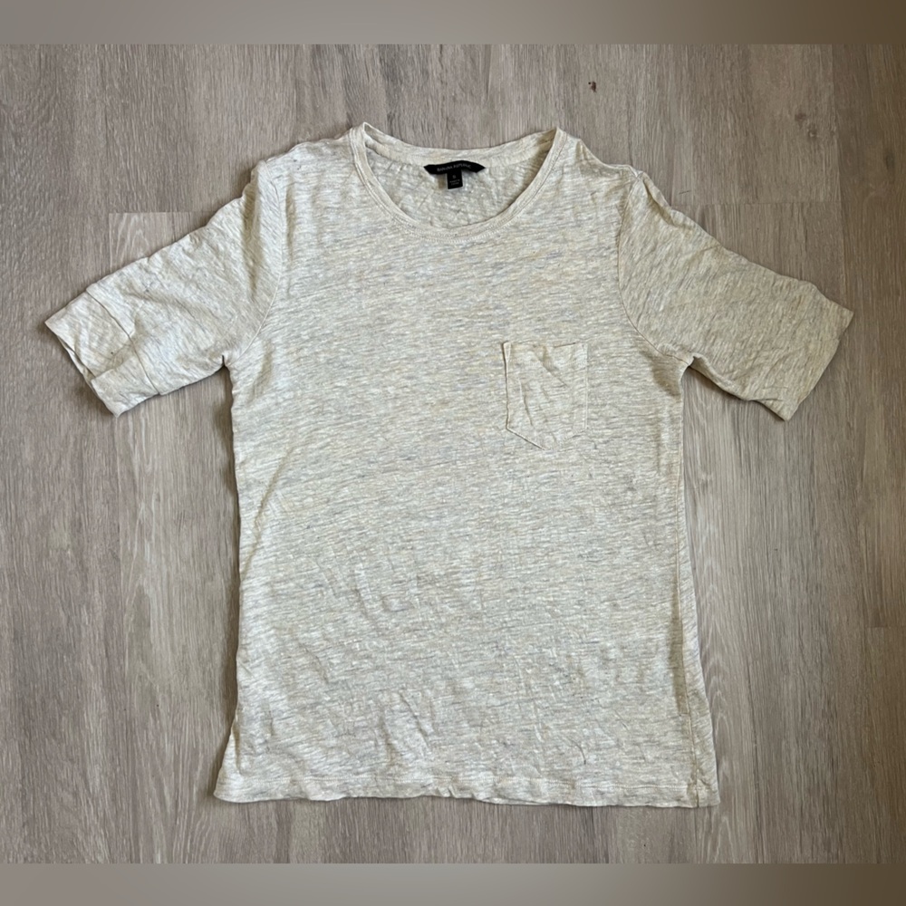 Banana Republic Linen Heathered Cream Short Sleeve Pocket Tee neutral Small